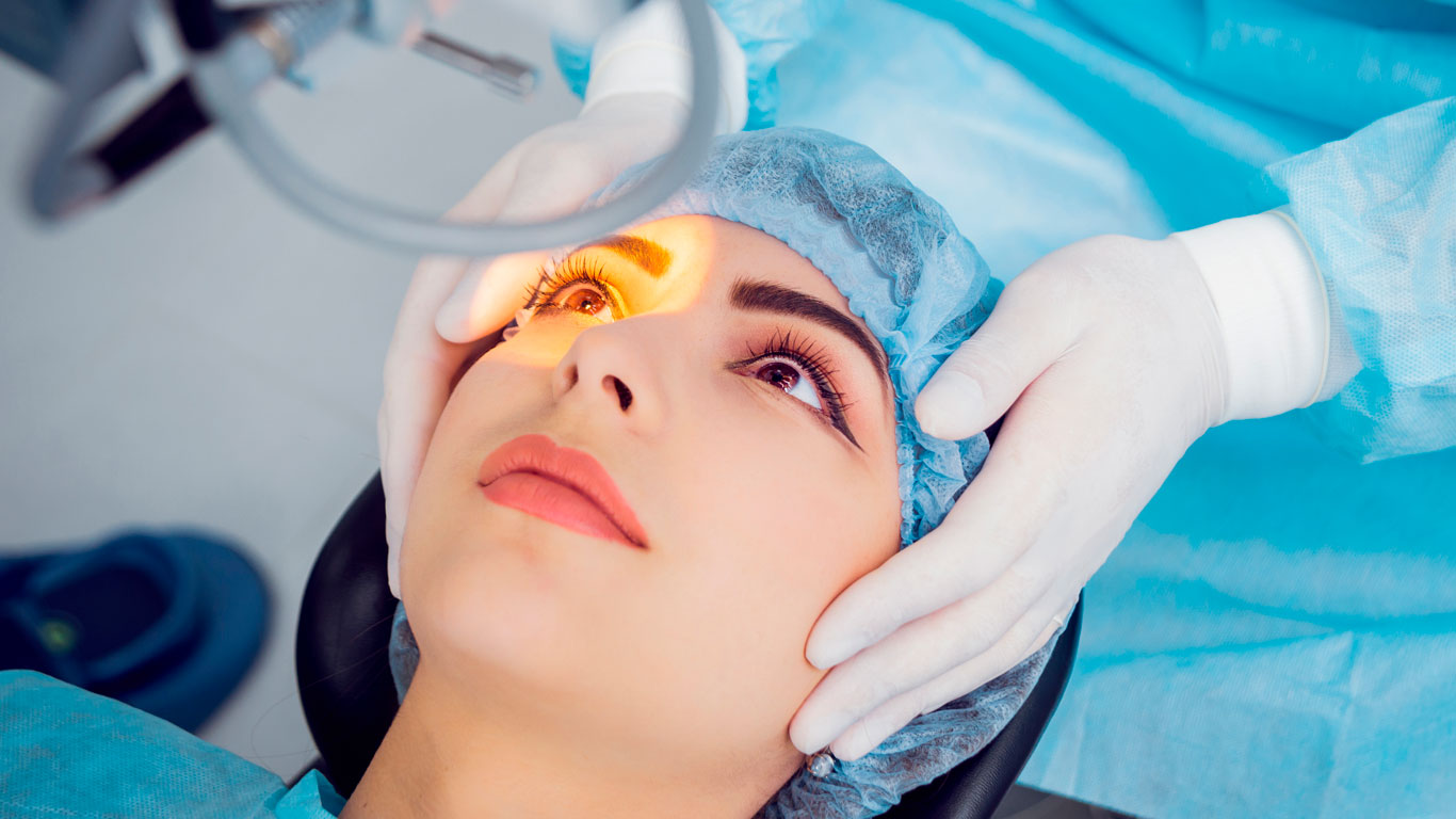 Cirugía refractiva con láser excimer